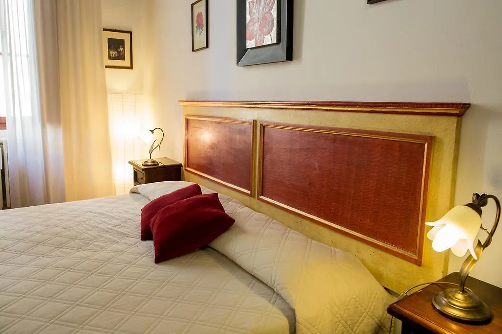 Palazzo Bostoli Guest House Arezzo